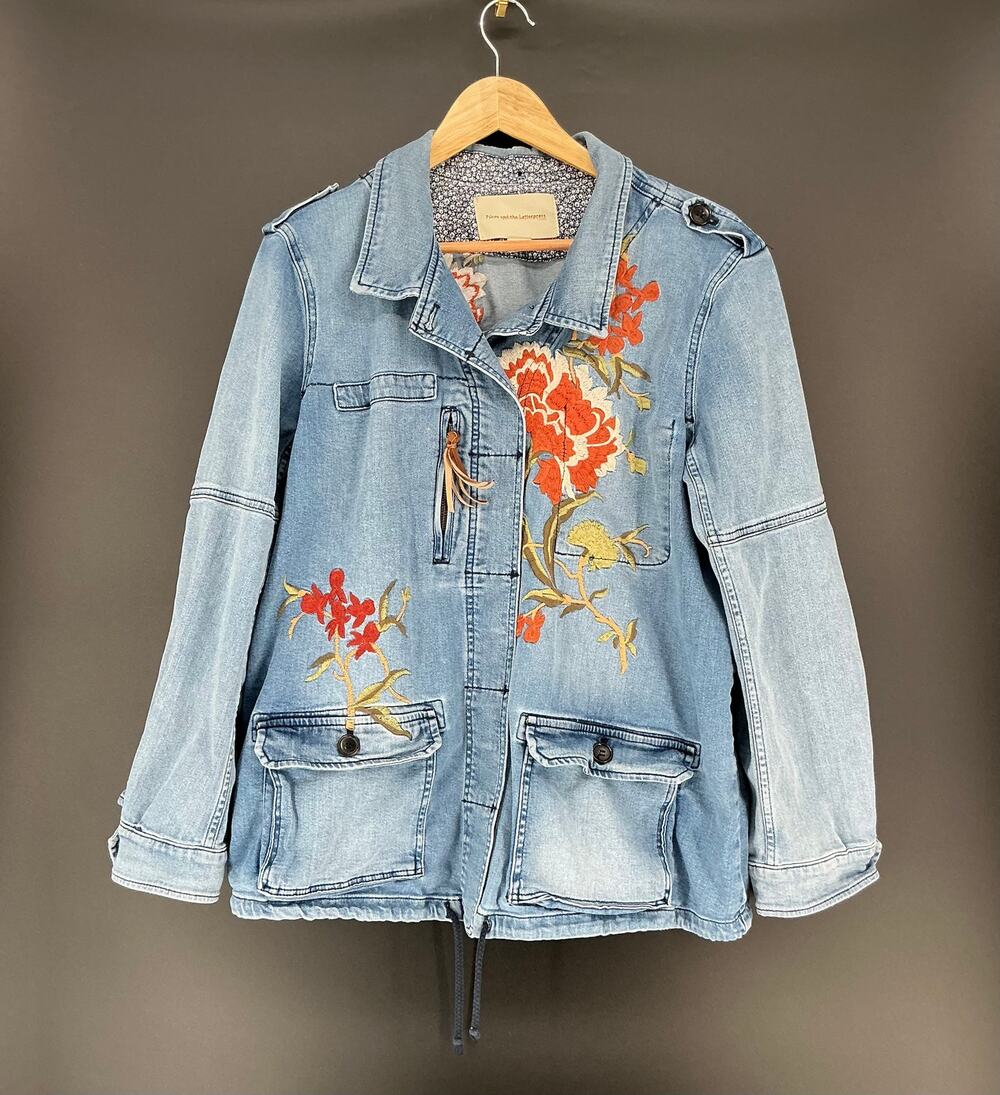 Anthropologie Pilcro Letterpress Denim Jacket M Floral Embroidered Utility Boho